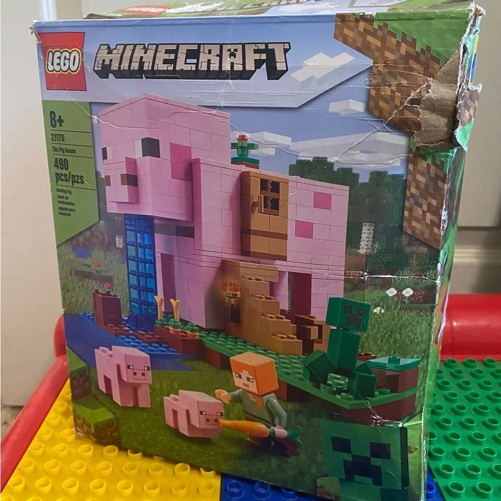 Minecraft Lego Set - Picture 2 of 2
